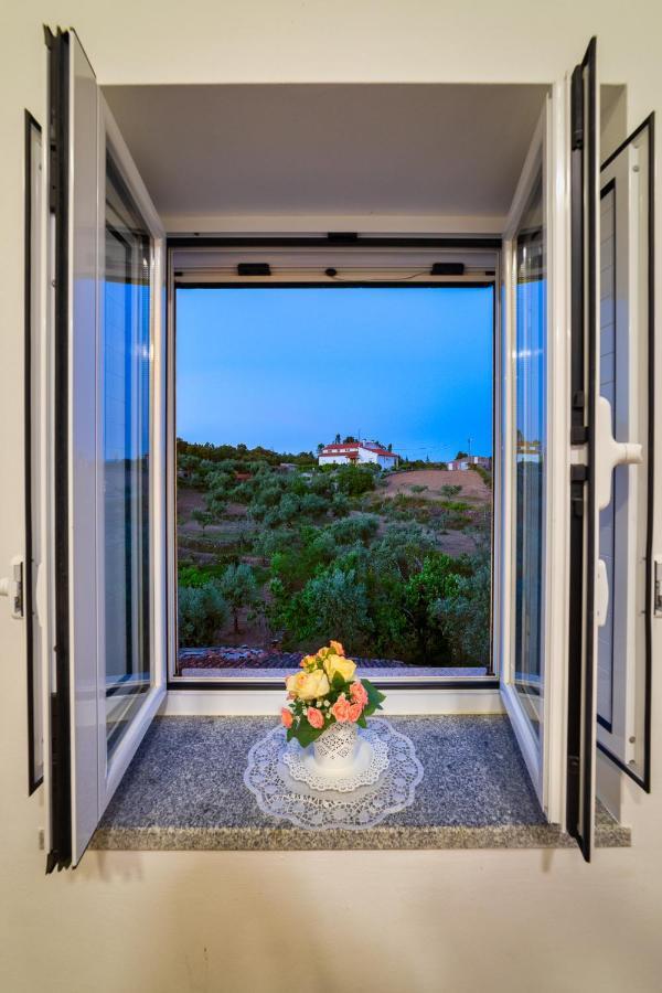 Casa Fundo Dos Palheiros Villa Sobrainho dos Gaios Екстериор снимка